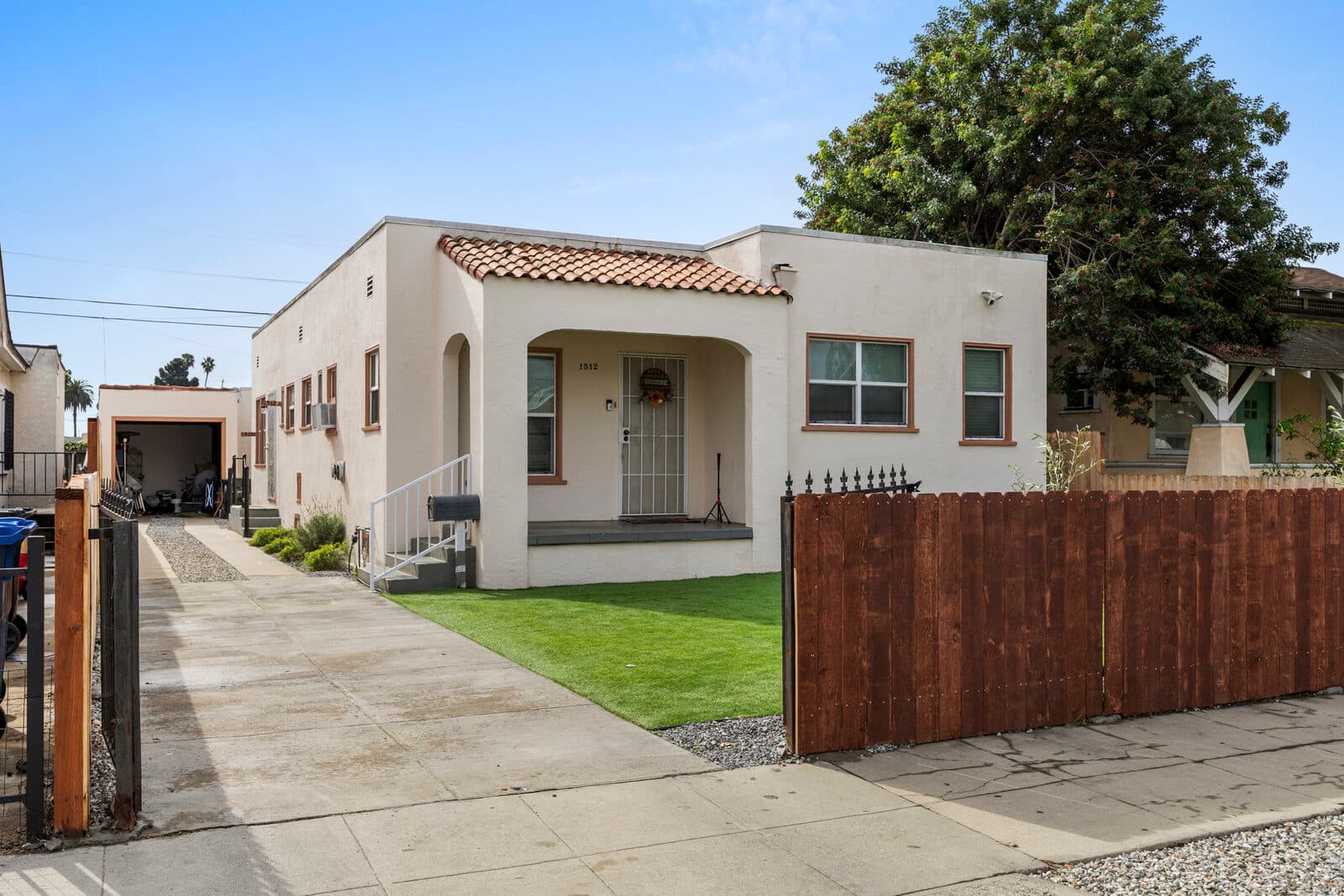 1510 W 52nd Street