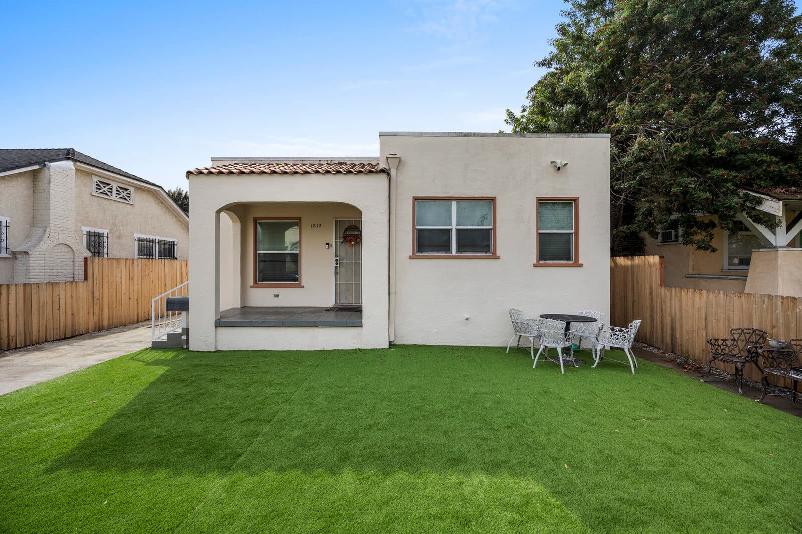 Side view with patio furniture